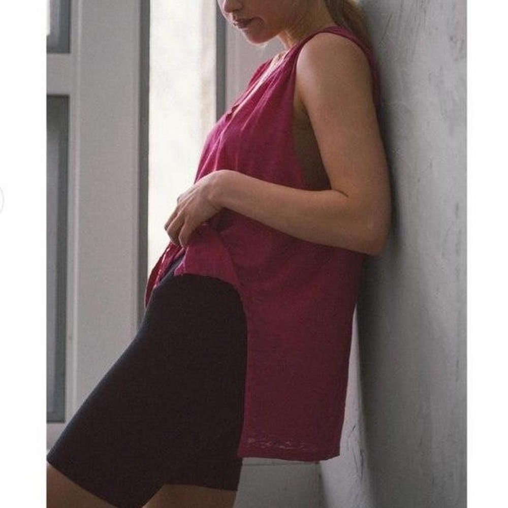 Urban Outfitters out from under Amy pleated burnout tank top- pink - size M